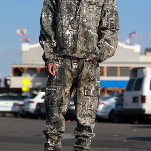 Allover Stud Hood Jacket - Picture 6 of 6